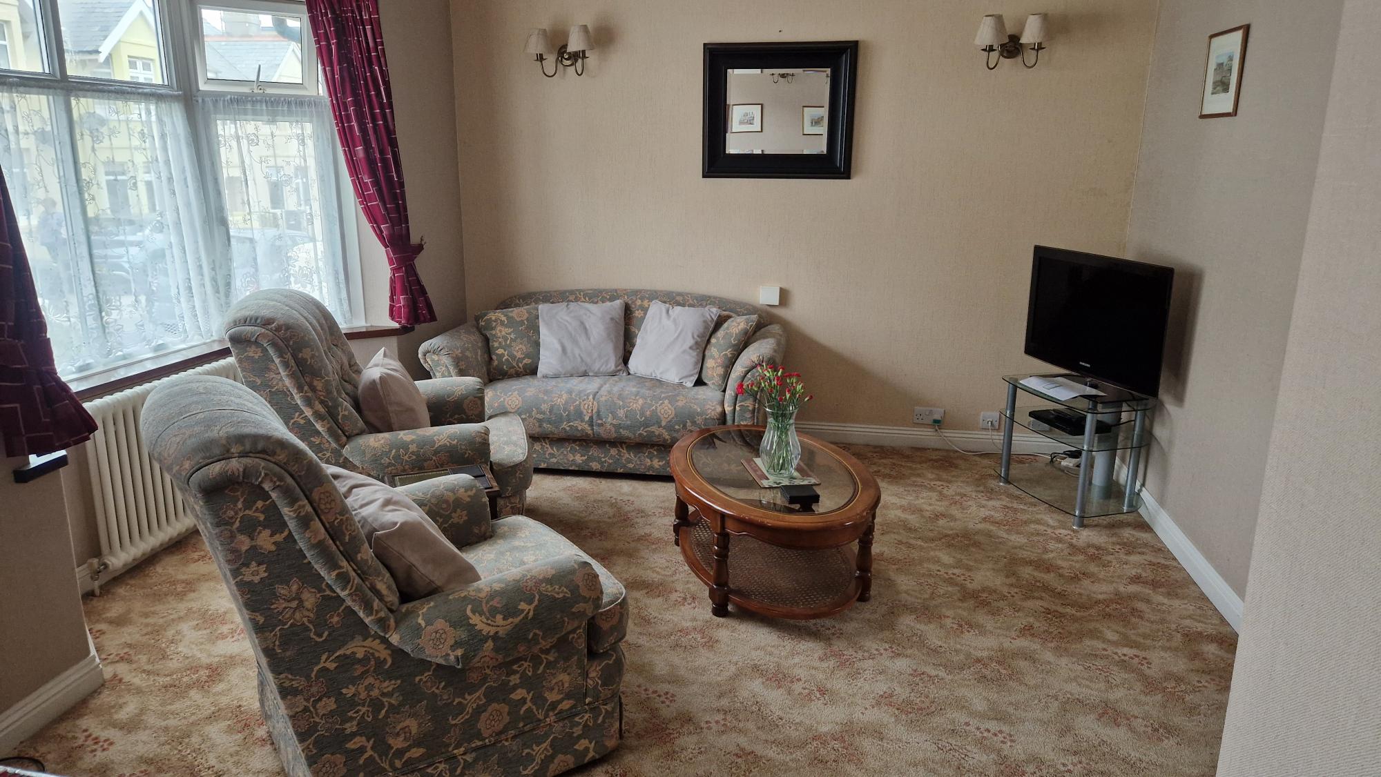 Lounge in Carisbrooke self catering holiday cottage